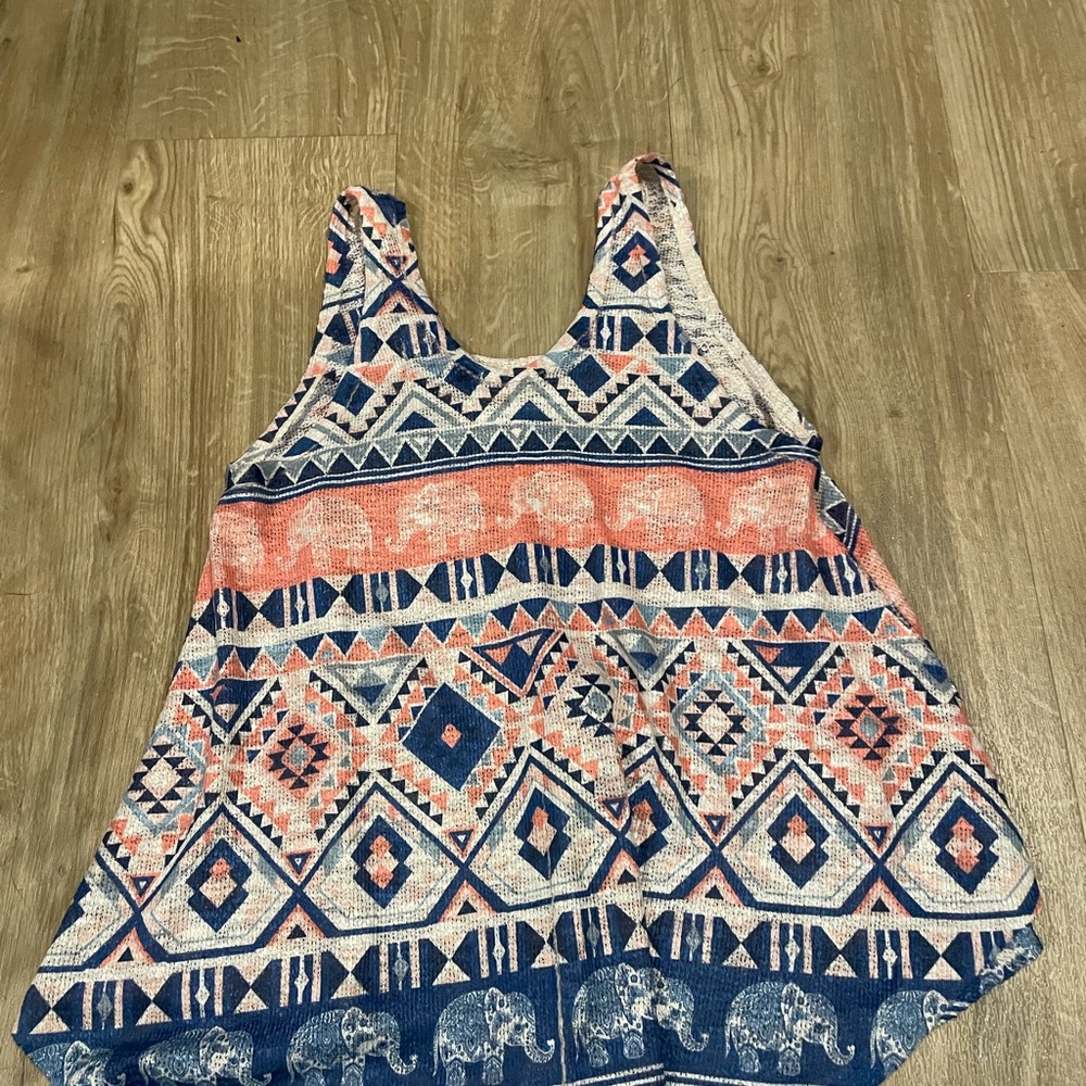 Aztec print tank - Picture 2 of 3